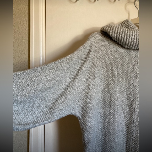 Maurices Gray Marbled Knit Waffle Knit Cowl Neck Long Sleeve Sweater - Picture 6 of 9